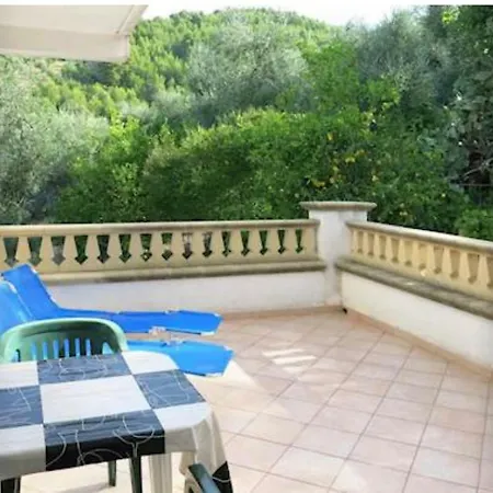Immersa Nel Verde